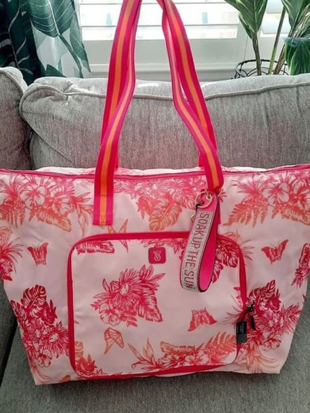 NEW Victoria's Secret Packable Weekender Travel Bag in orange and pink floral